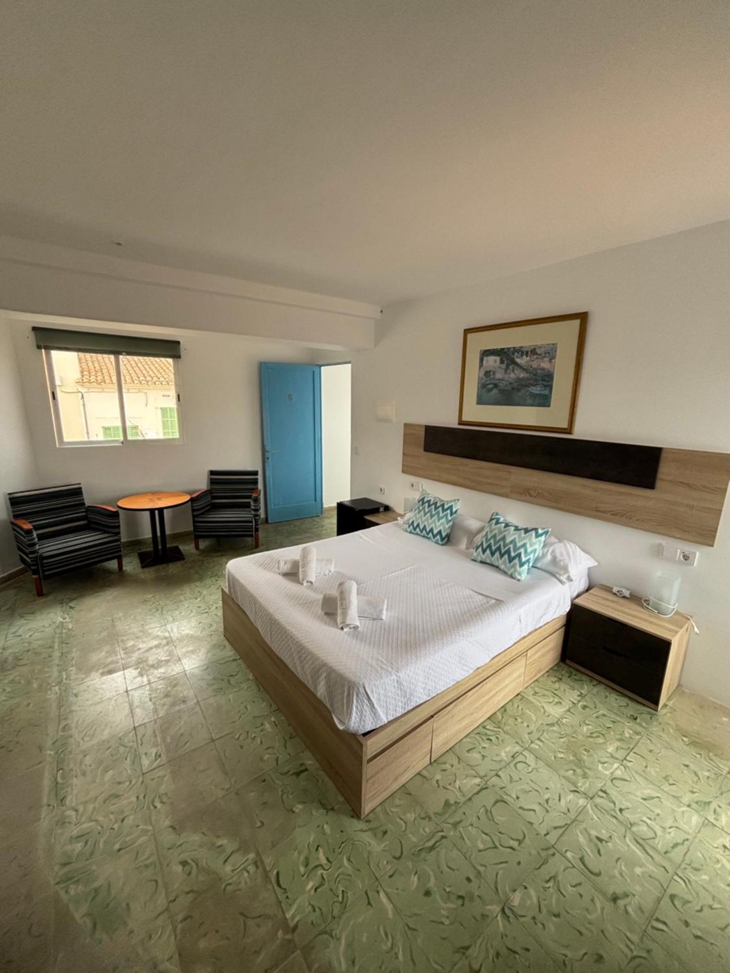 Hotel La Marina Ch Cala Figuera  Esterno foto